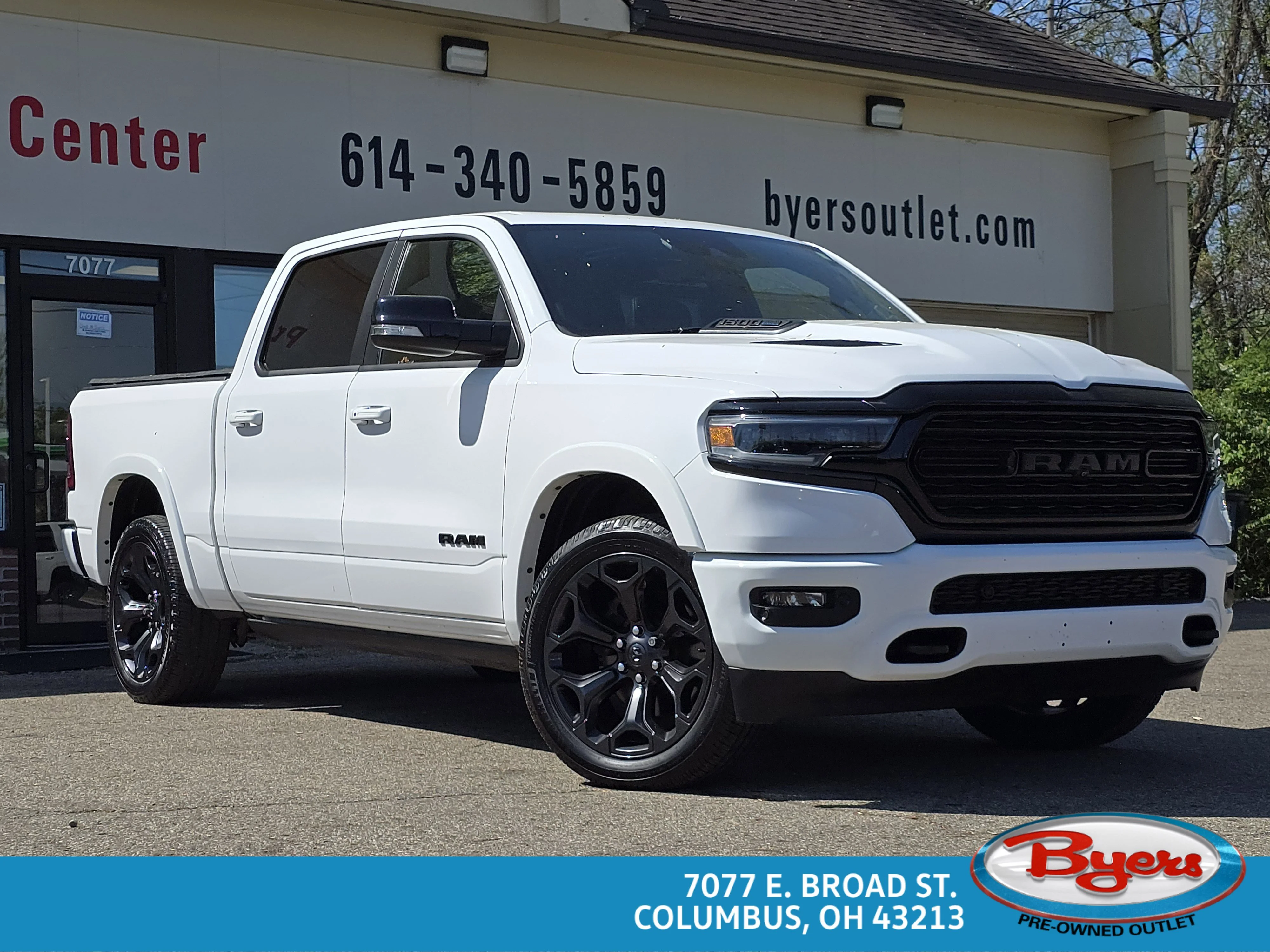 2022 RAM 1500 Limited 4x4 Crew Cab 5'7's photo