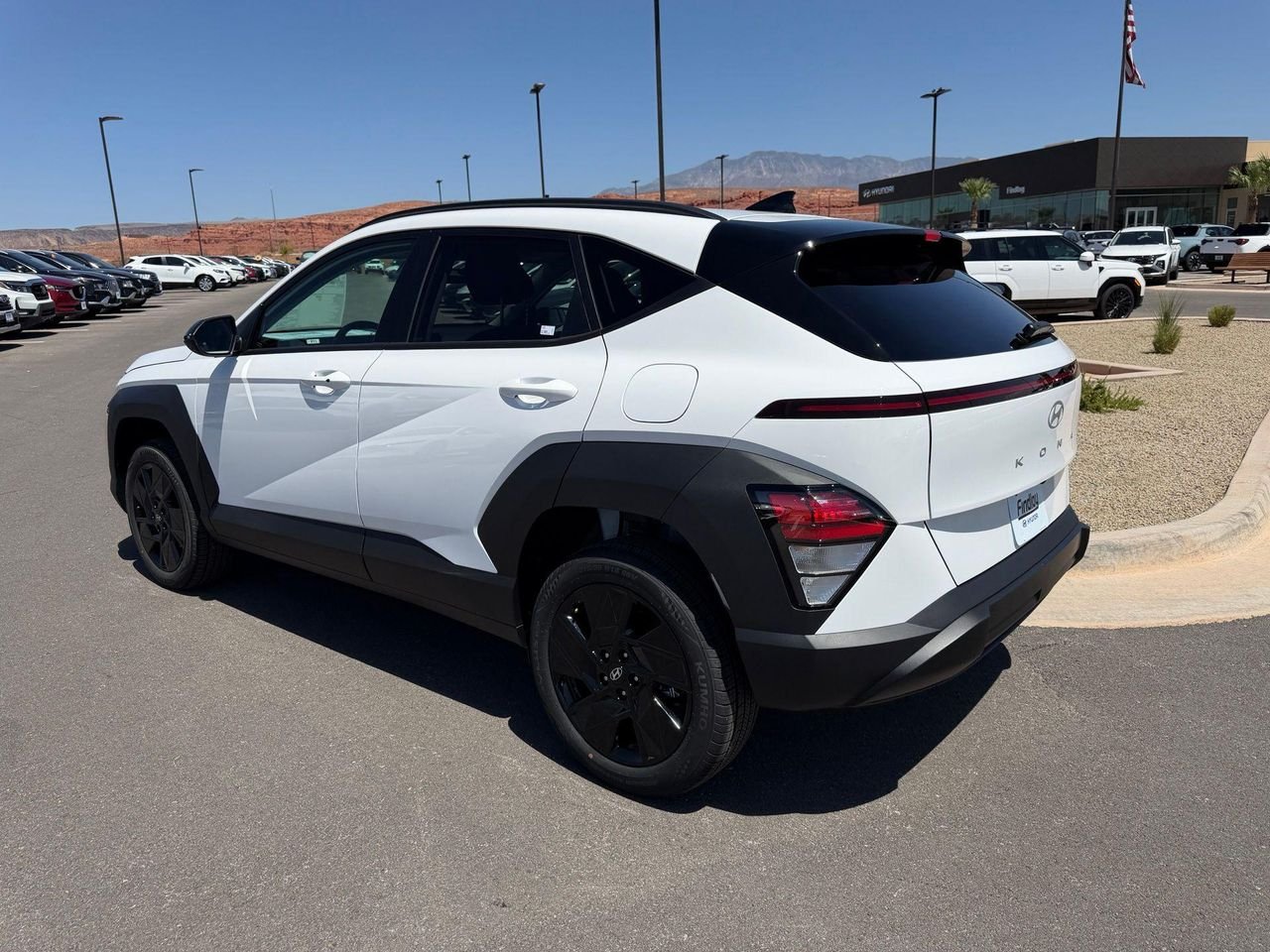 New 2027 White Hyundai SEL Sport image 10
