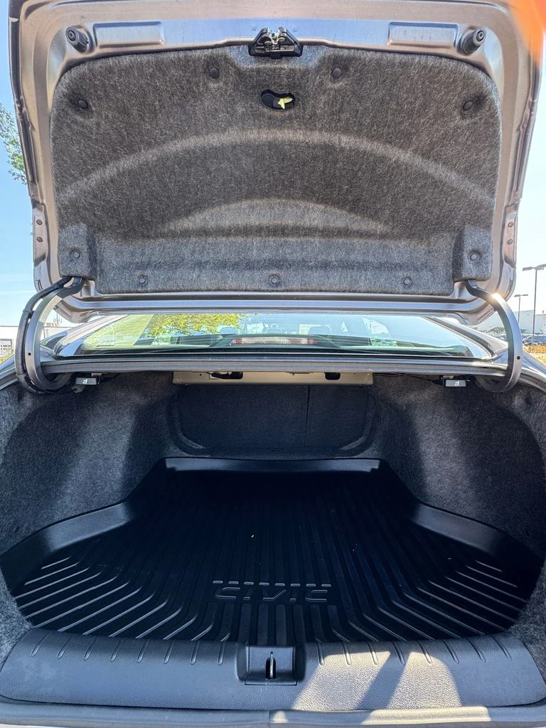 Used 2016  Honda EX-T image 9