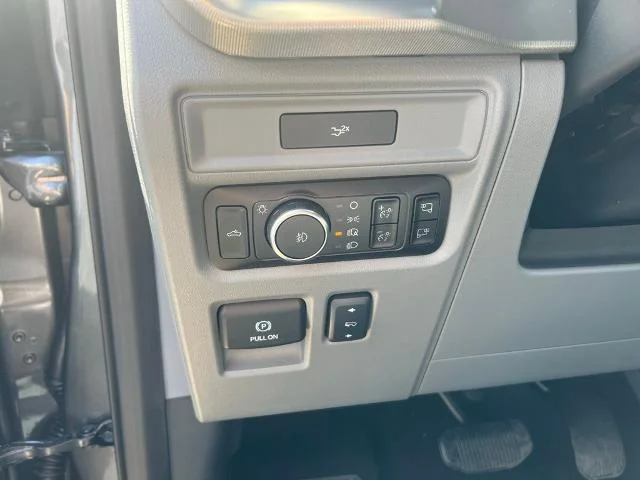 New 2026 Carbonized Gray Metallic Ford Lariat® image 43