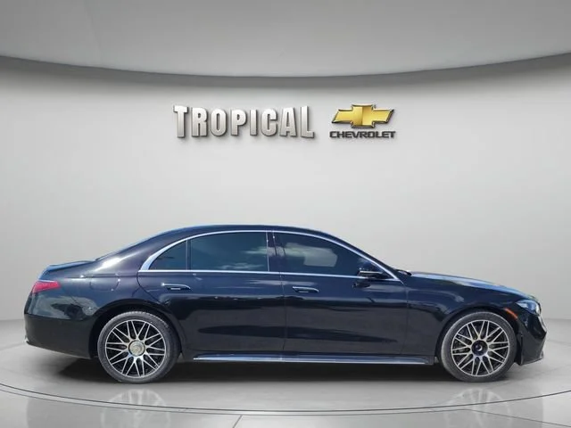 Used 2022 Black Mercedes-Benz S 580 image 5