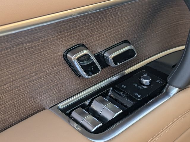 2026 Land Rover Range Rover SE - Photo 17