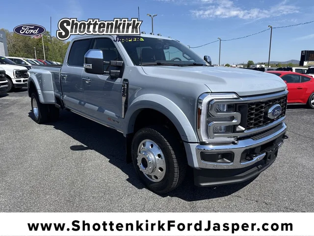 2026 Ford F-450SD King Ranch