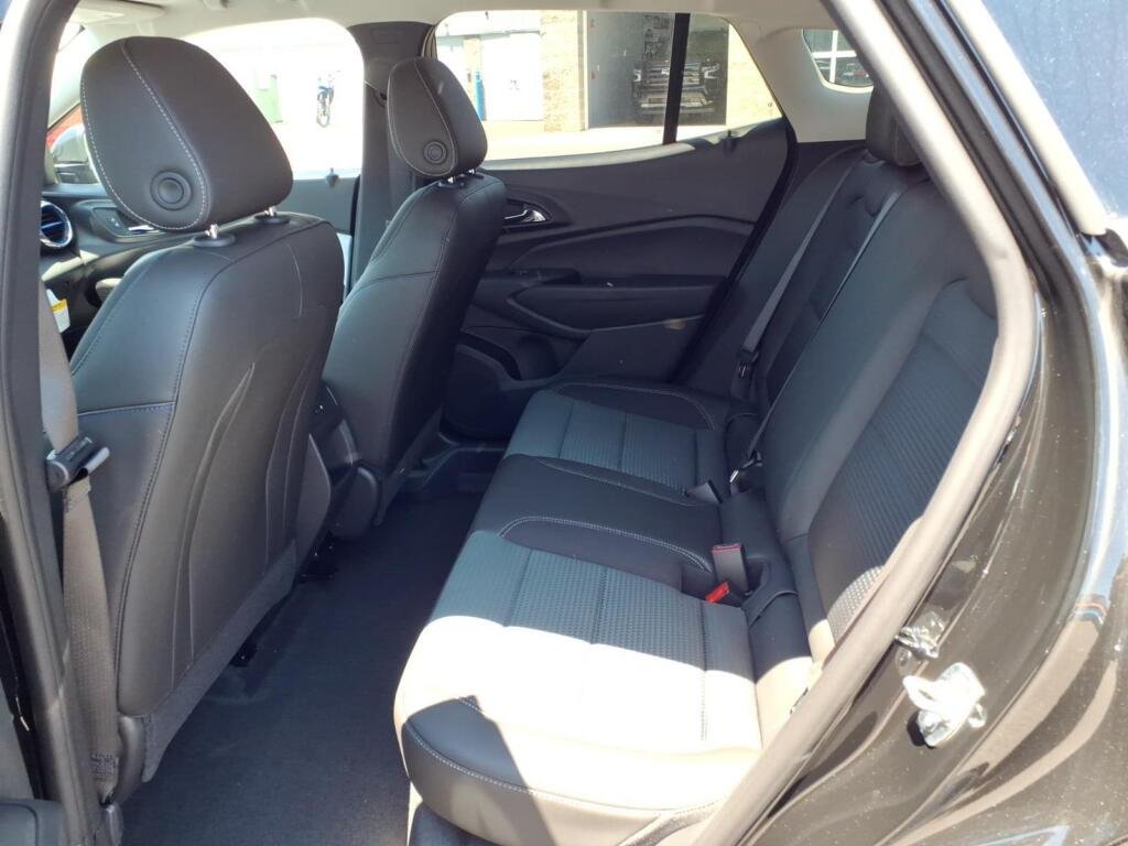 New 2026 Mosaic Black Metallic Chevrolet LT image 6