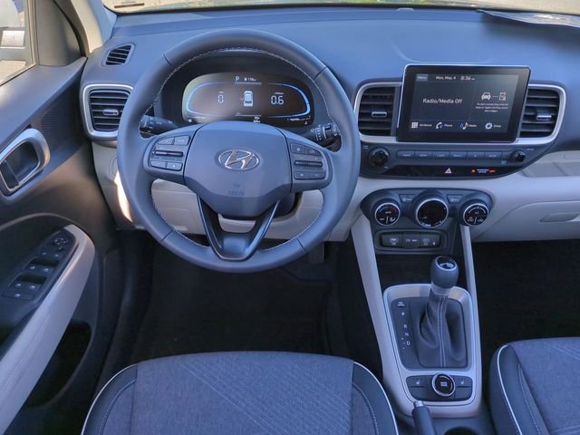 New 2026 White Hyundai SEL w/Two-Tone Roof image 44
