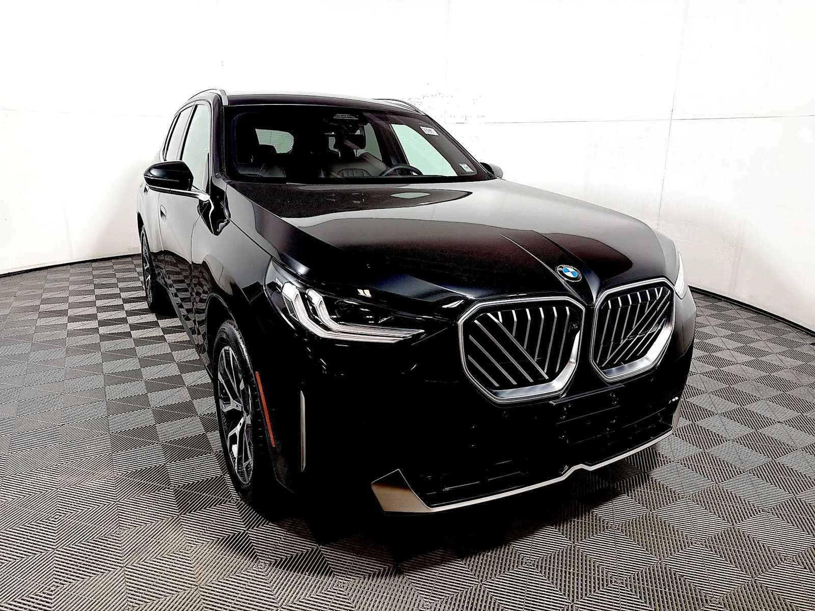 Used 2026 Black Sapphire Metallic BMW 30 xDrive image 2
