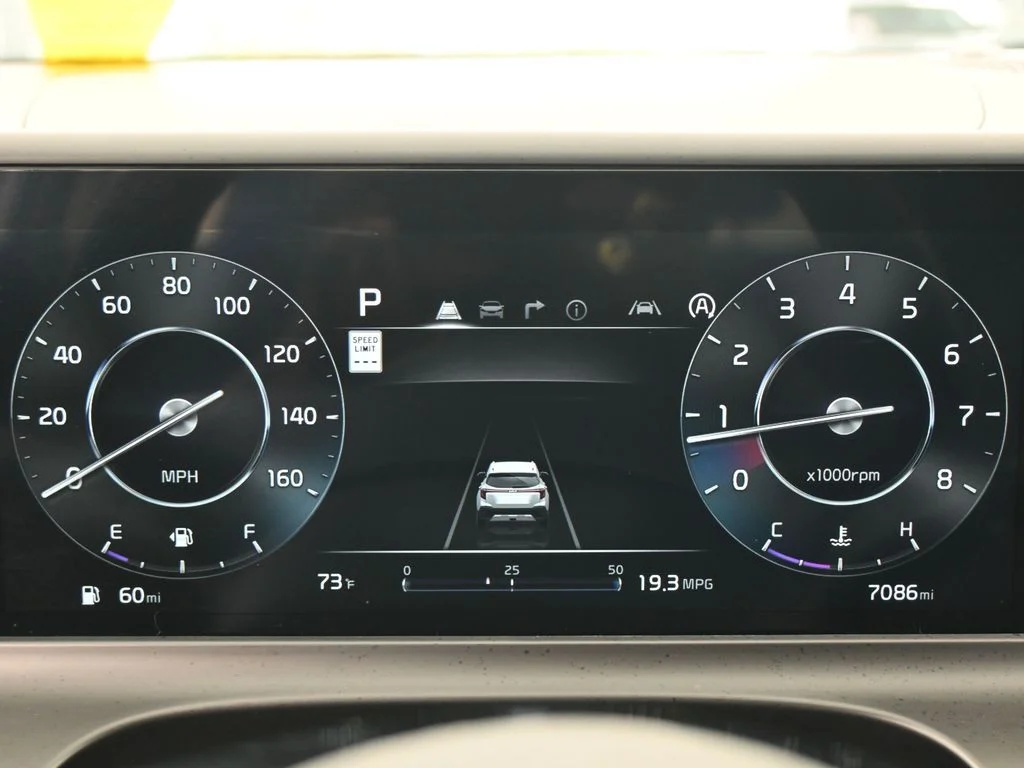 Used 2025 Steel Gray Kia EX image 28