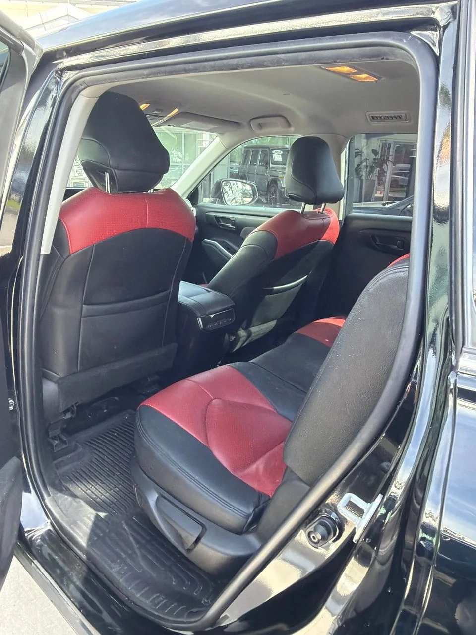 Used 2023 Black Toyota LE image 5