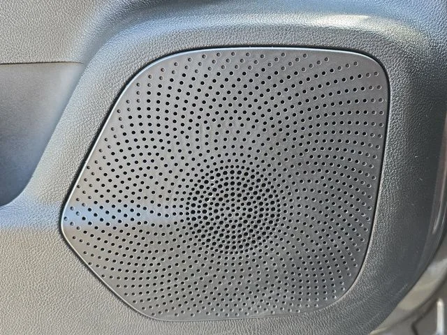 Used 2023 Gray Lincoln Standard image 20