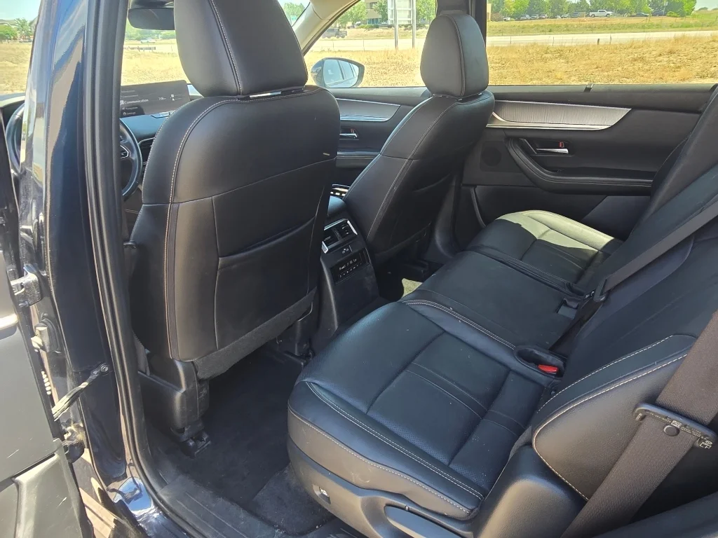Used 2025 Deep Crystal Blue Mica Mazda Preferred Package image 15