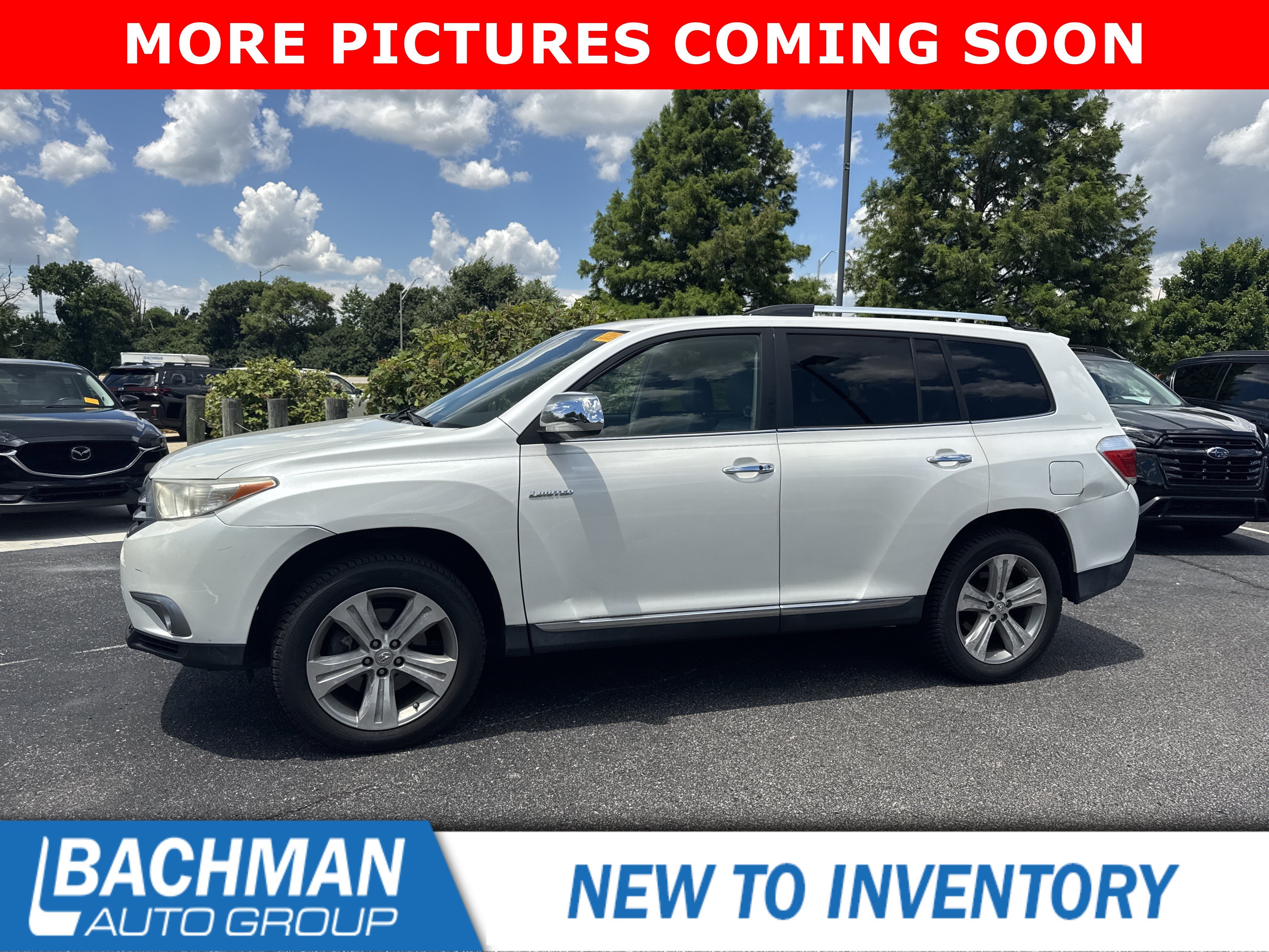 Used 2013 Blizzard Pearl Toyota Limited image 10