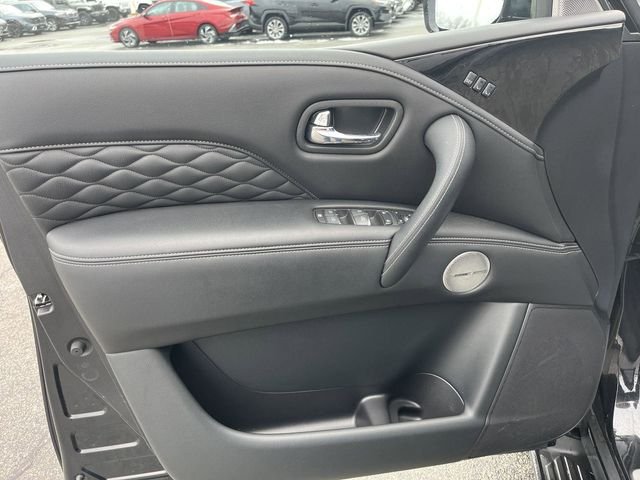 2024 INFINITI QX80 Sensory 4WD - Photo 10
