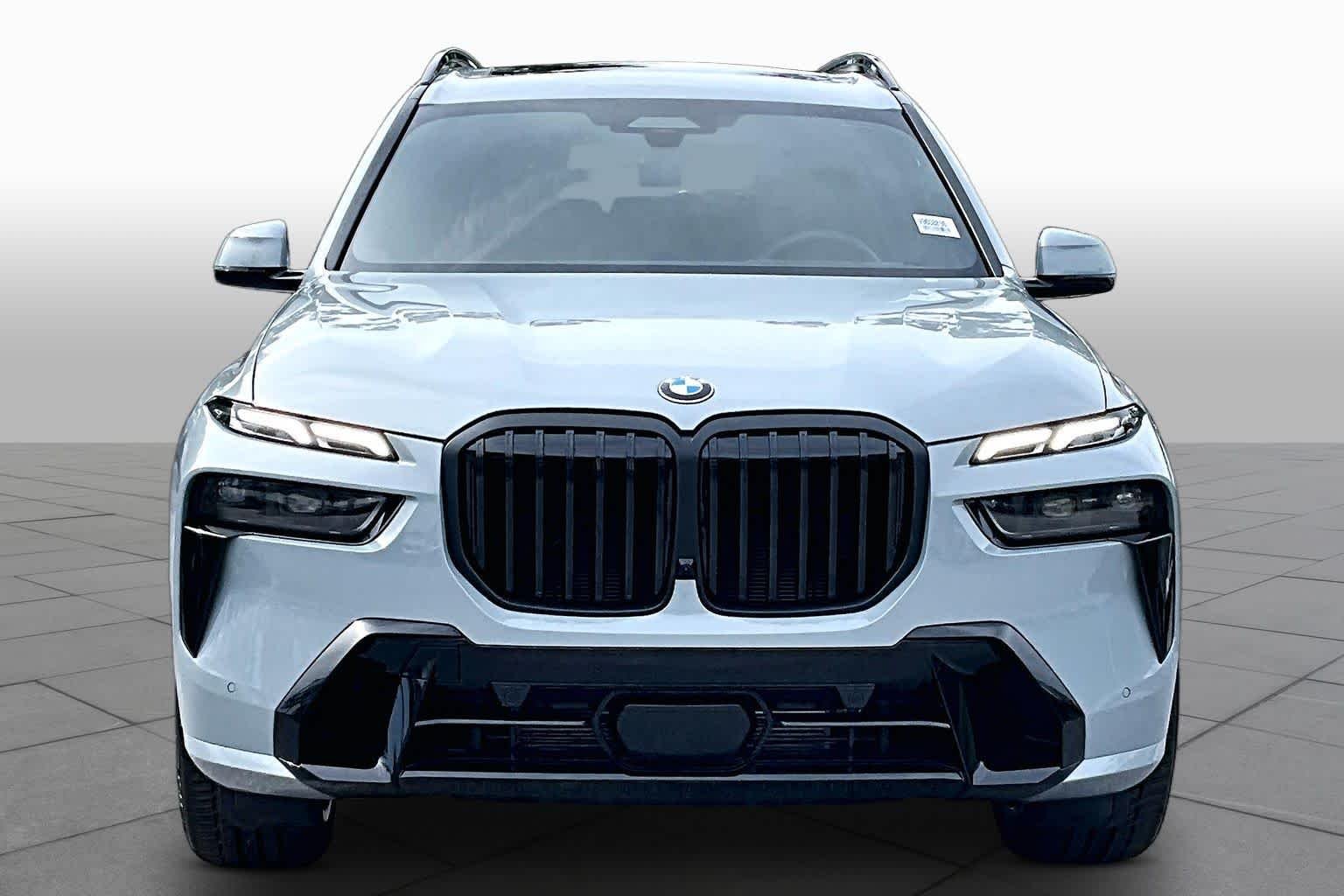 New 2027 Brooklyn Grey Metallic BMW xDrive40i image 3