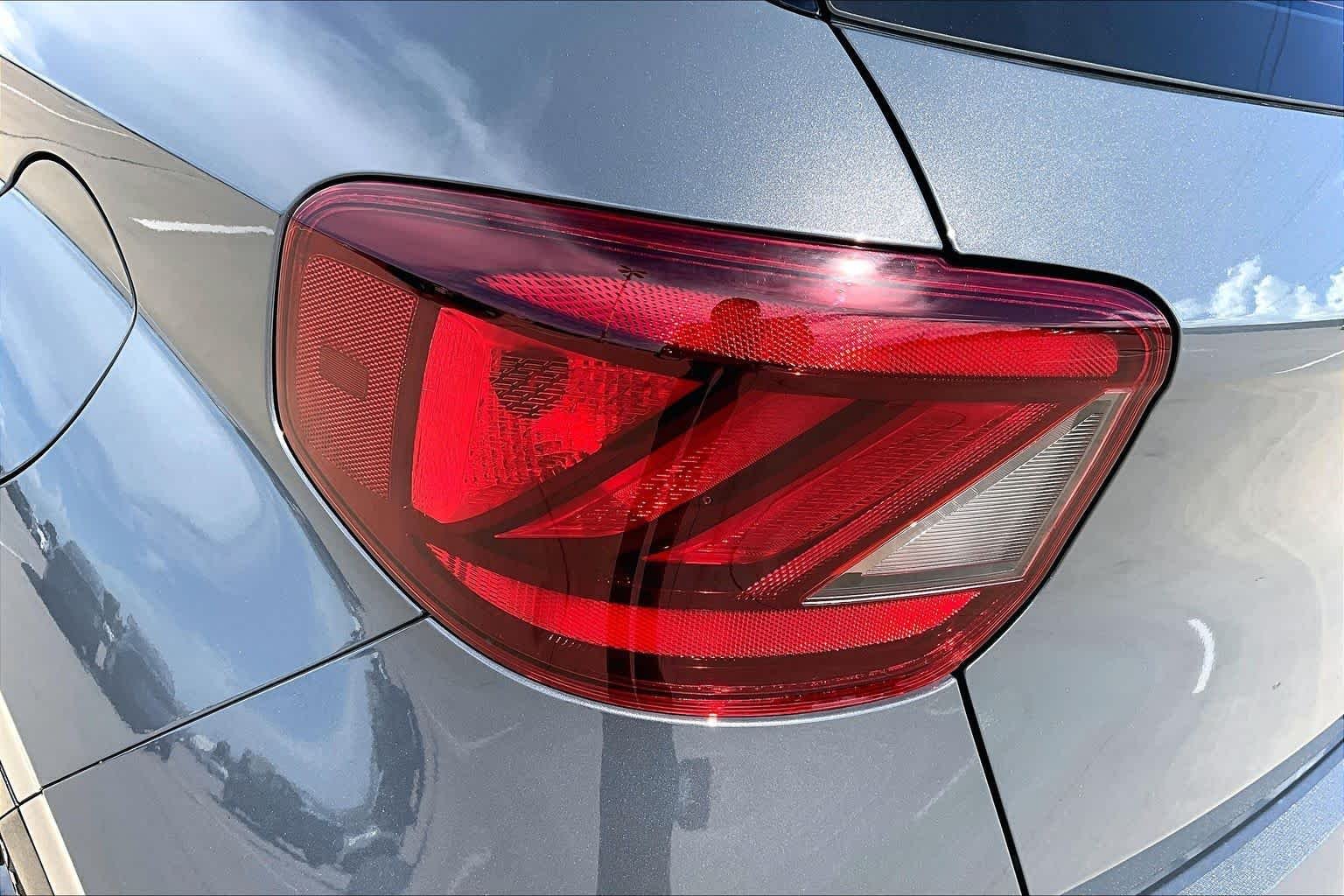 2025 Hyundai Venue SEL - Photo 29