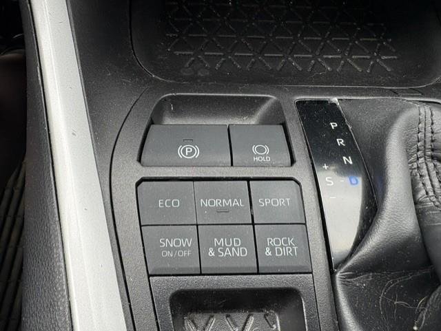 Used 2023 Magnetic Gray Metallic Toyota LE image 10