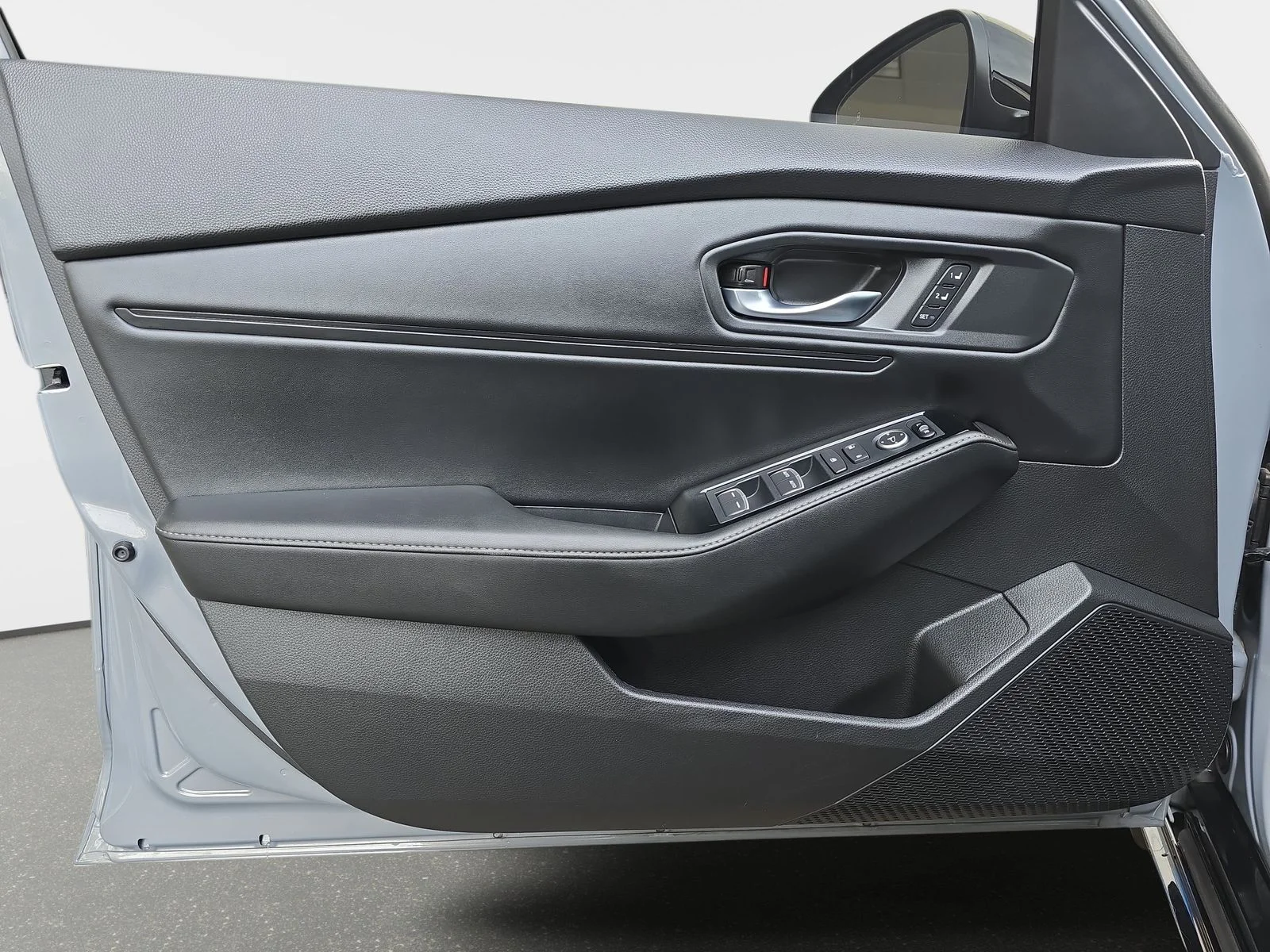 2024 Honda Accord Hybrid Touring - Photo 25