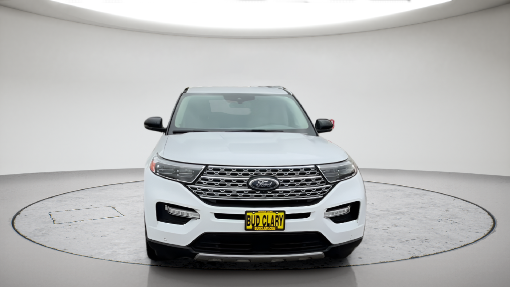 Used 2021 White Ford Limited image 2