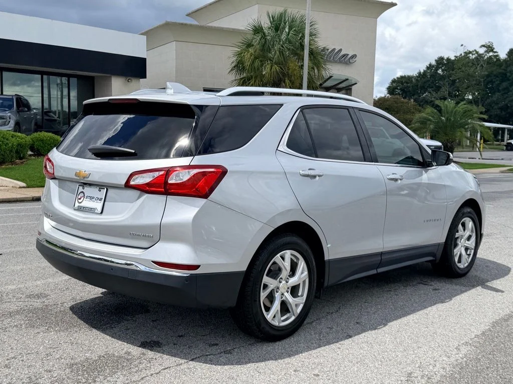 Used 2019 Silver Chevrolet Premier image 6