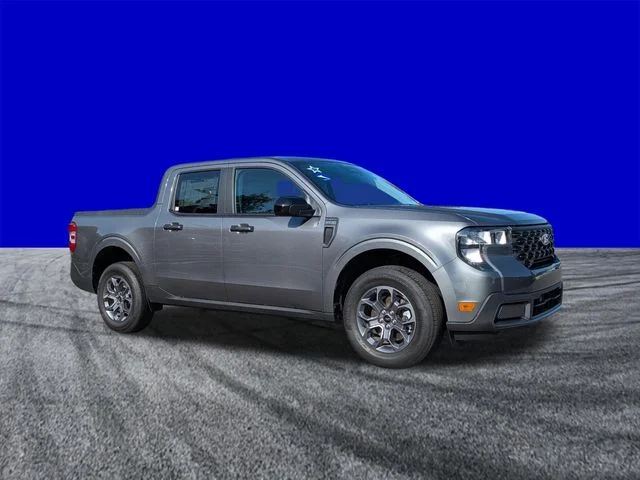 New 2026 Carbonized Gray Metallic Ford XLT image 2