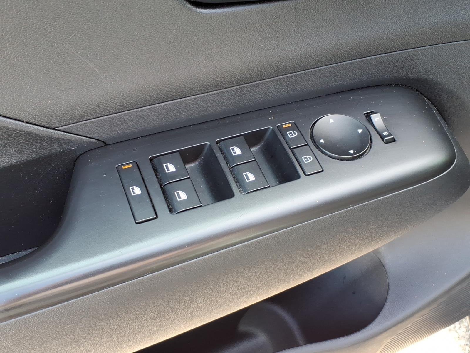 Used 2024 Cyber Gray Metallic Hyundai SEL image 11