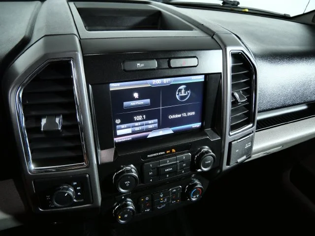 Used 2015 Blue Ford XLT image 22