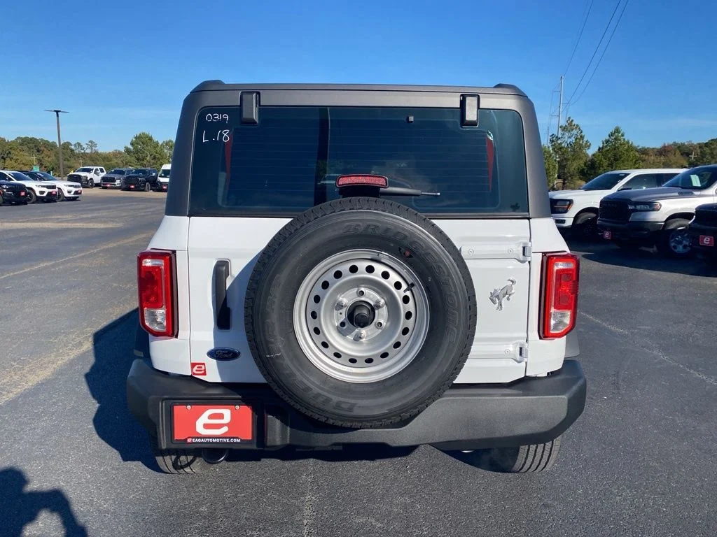 2025 Ford Bronco 4-Door Base - Photo 7