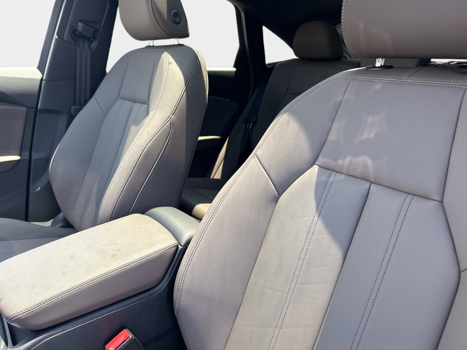 New 2026 Daytona Gray Pearl Effect Audi Premium image 21