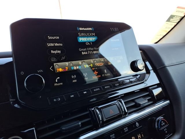 2024 Nissan Pathfinder SL - Photo 25