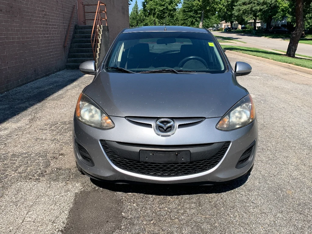 Used 2014 Gray Mazda Sport image 8
