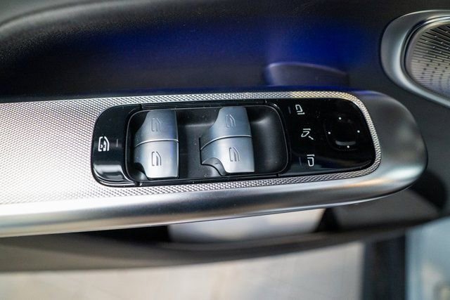 New 2026 Cirrus Silver Metallic Mercedes-Benz GLC 300 image 51