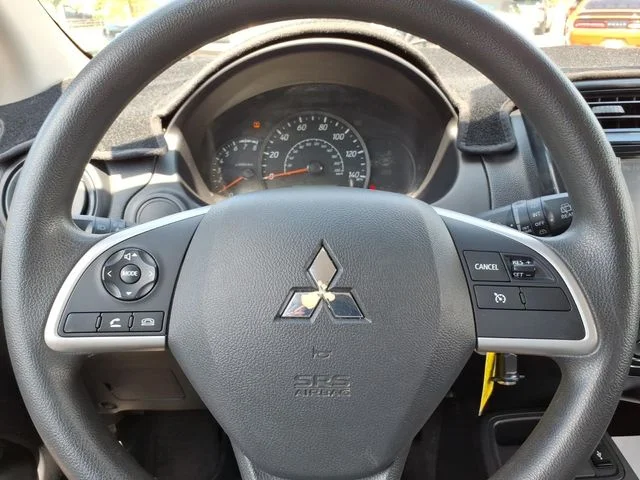 Used 2020 White Mitsubishi ES image 21