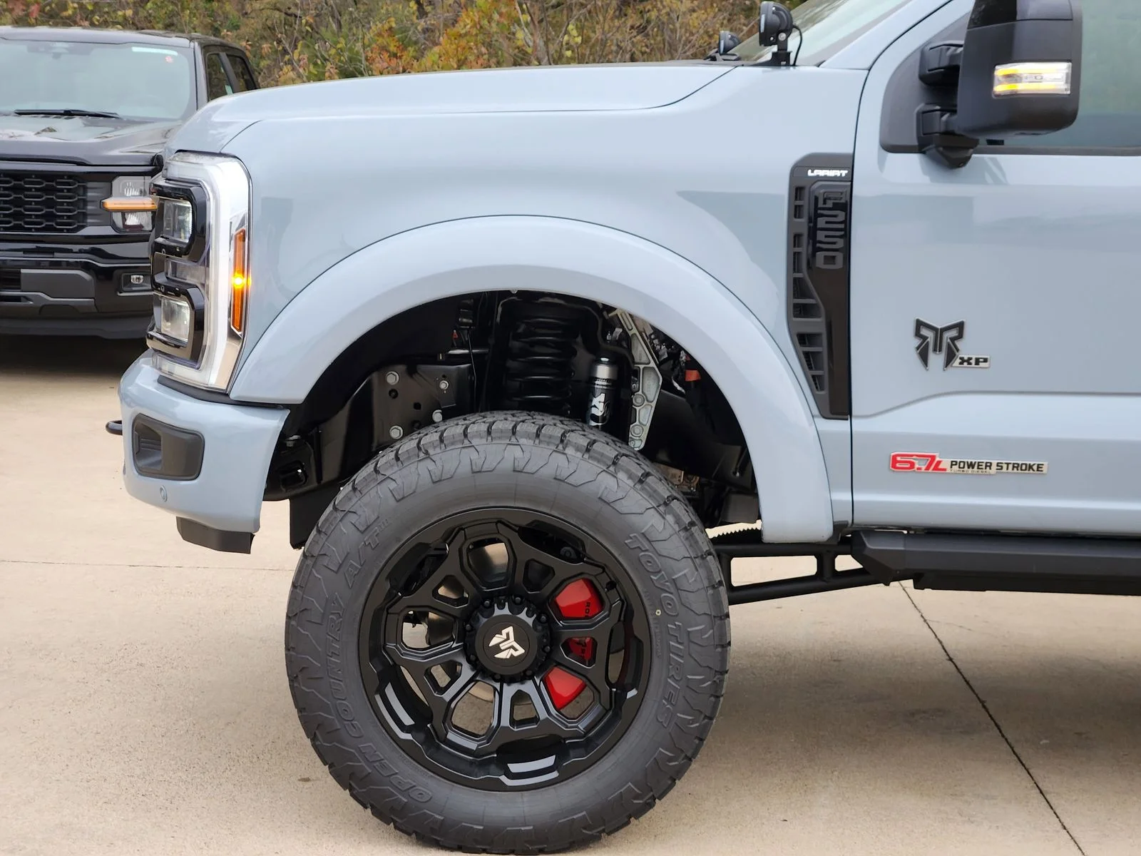 New 2026 Glacier Gray Metallic Tri-Coat Ford F-250® Lariat® image 6
