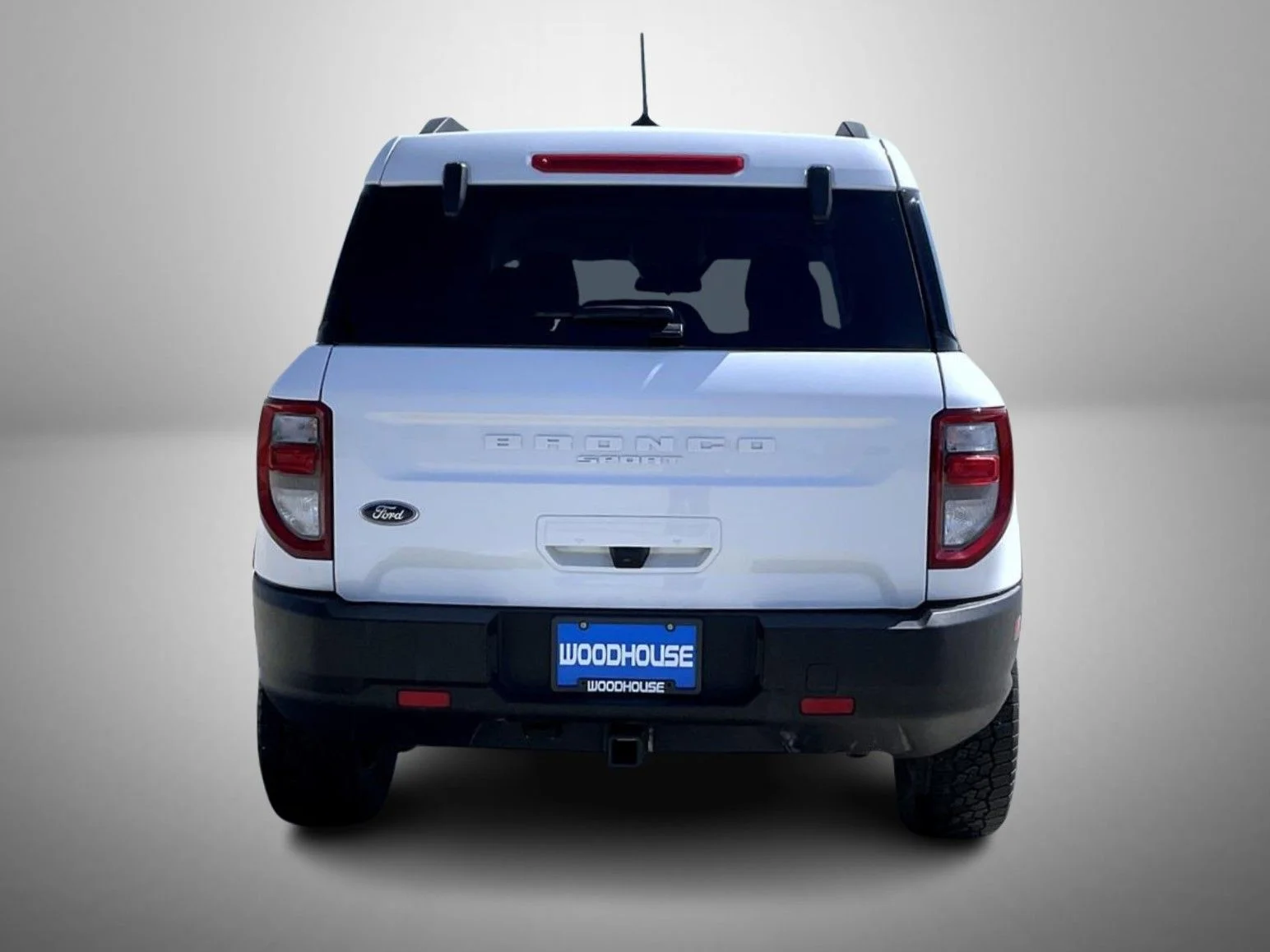 Used 2023 White Ford Badlands image 6