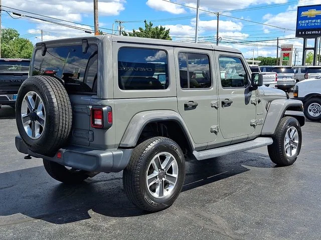 Used 2018 Gray Jeep Unlimited Sahara image 7