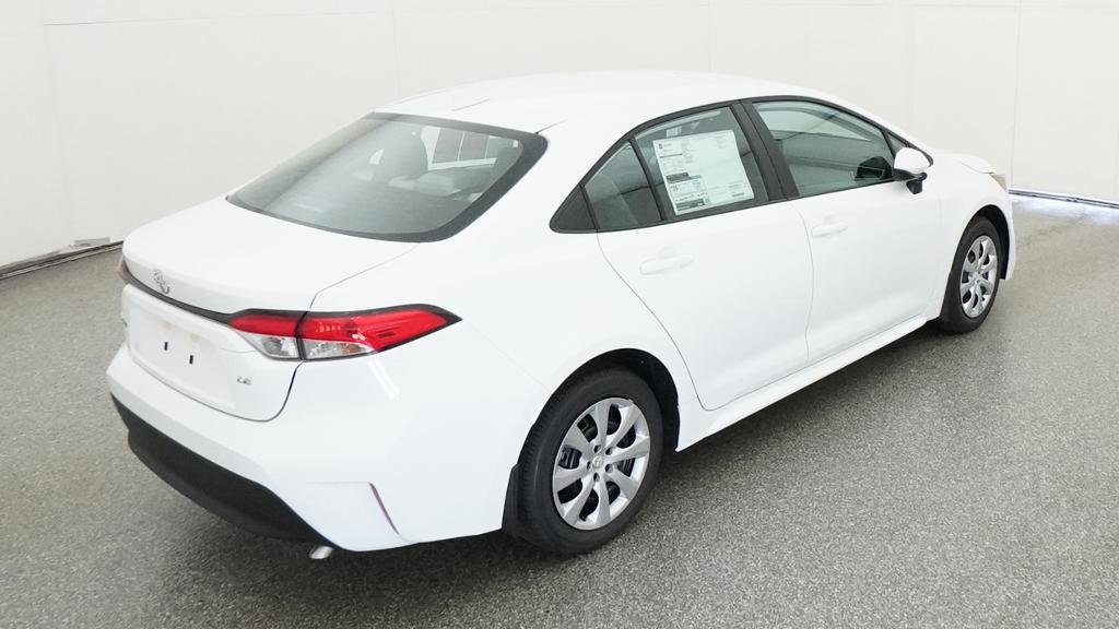 New 2026 Ice Cap Toyota LE image 18