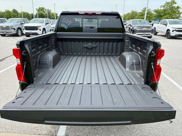 New 2026 Black Chevrolet High Country image 16