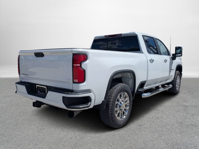 New 2026 Summit White Chevrolet LT image 4
