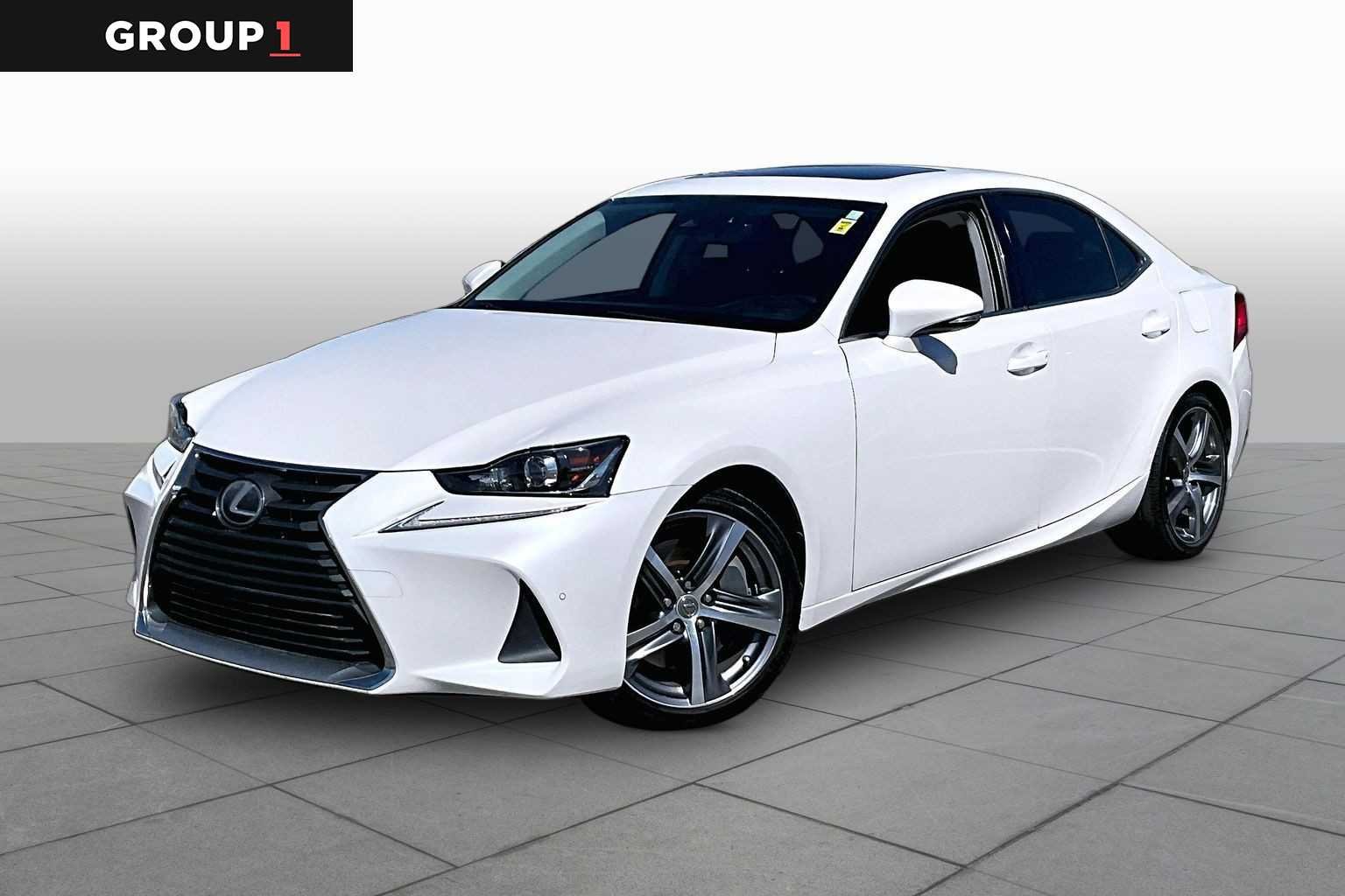2017 Lexus IS Turbo 