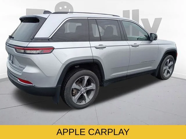 Used 2023 Silver Jeep Limited image 6