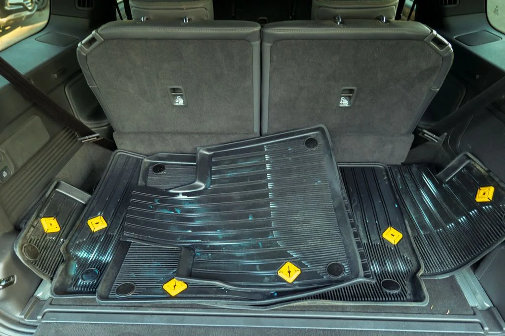Used 2025 Green Rivian Adventure Dual Motor Standard Pack image 56