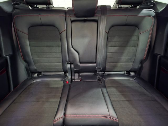 Used 2022 Blue Ford SEL image 15