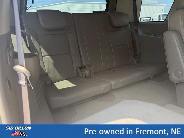 Used 2017 Pepperdust Metallic Chevrolet Premier image 13
