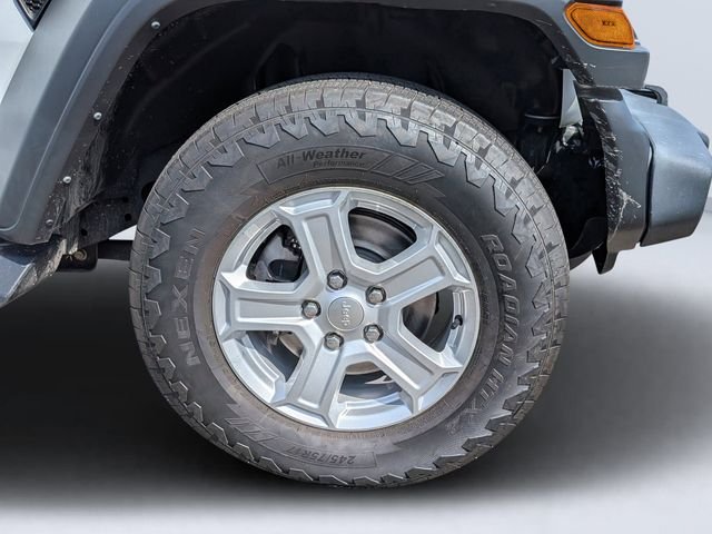 Used 2022 White Jeep Unlimited Sport S image 10