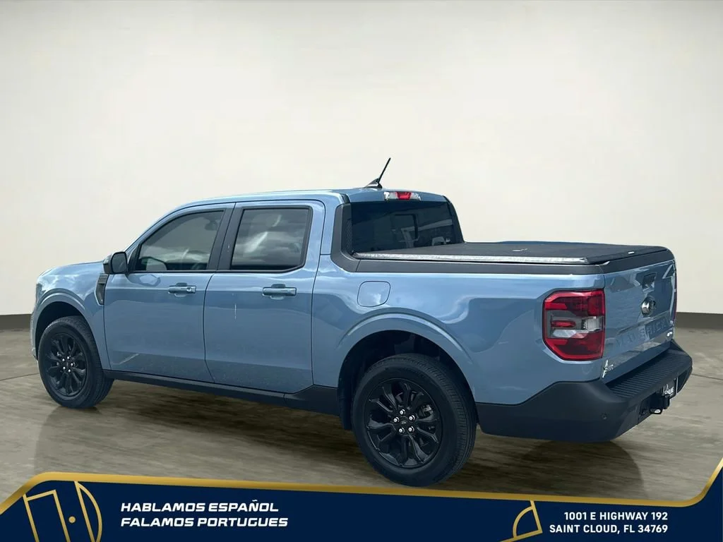 Used 2024 Gray Ford Lariat image 4