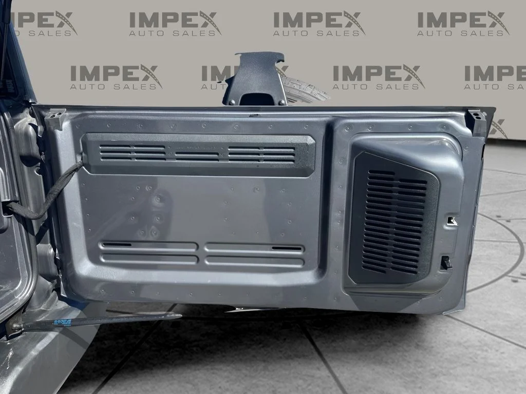 Used 2025 Gray Ford Big Bend image 28