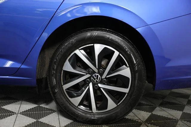 Used 2022 Blue Volkswagen 1.5T S image 29