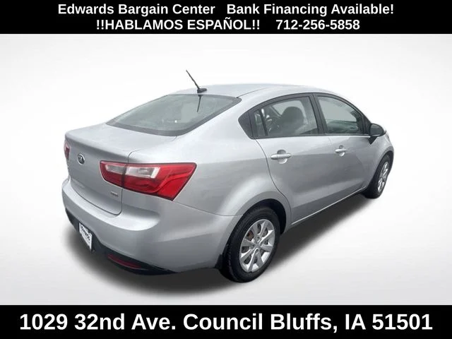 Used 2015 Silver Kia LX image 7