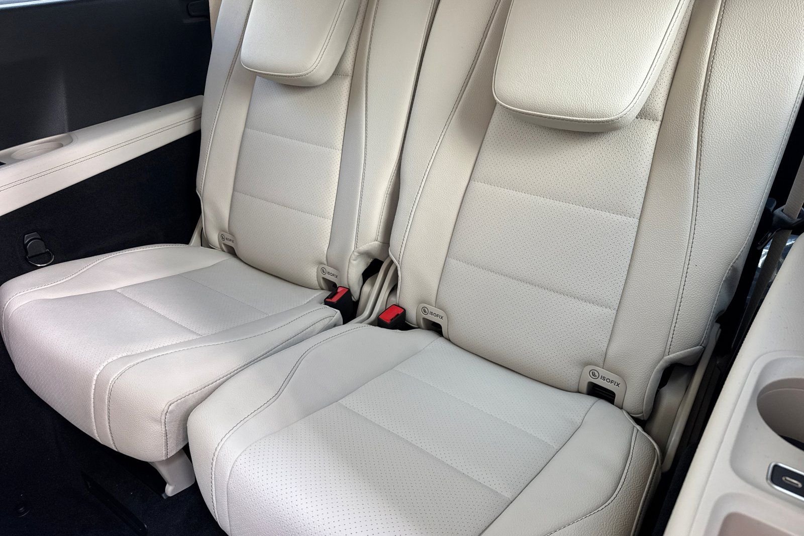 New 2026 Polar White Mercedes-Benz GLS 450 image 38