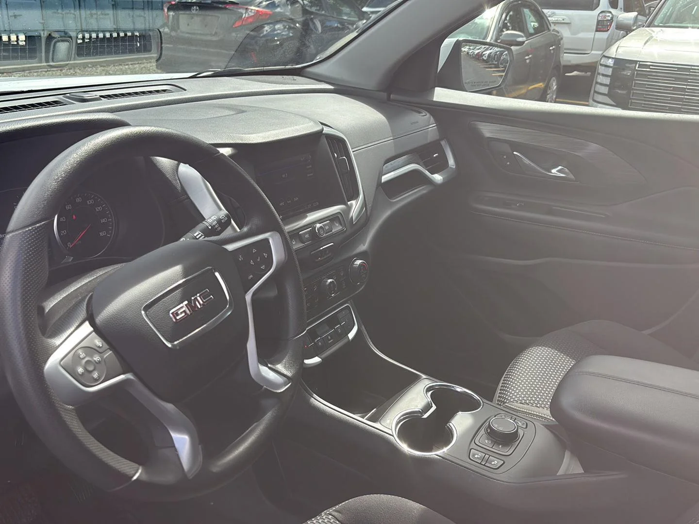 Used 2023 Summit White GMC SLE image 10