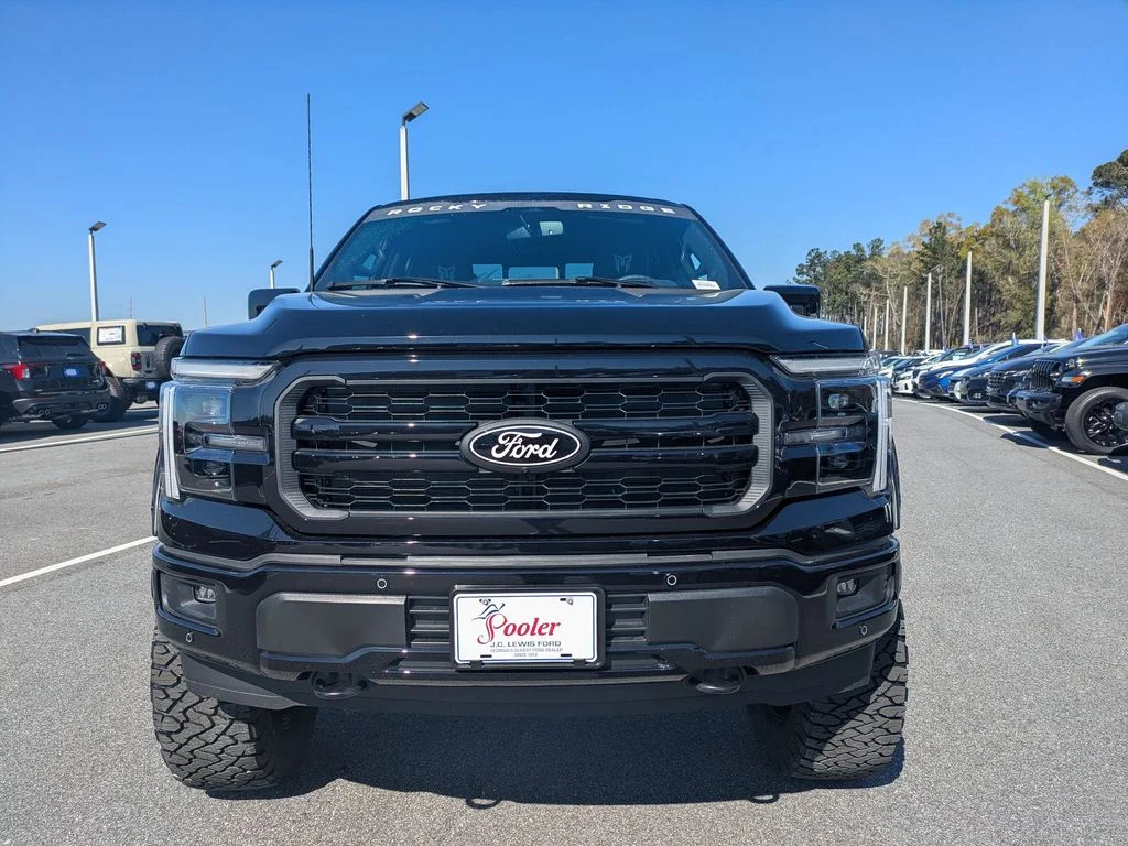 New 2026 Agate Black Metallic Ford Lariat image 9